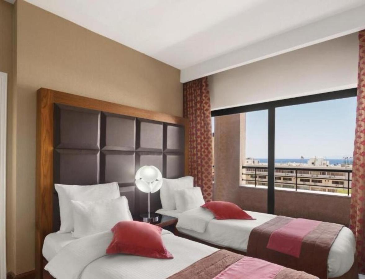Day Inn Hotel & Suites, Akaba Exterior foto